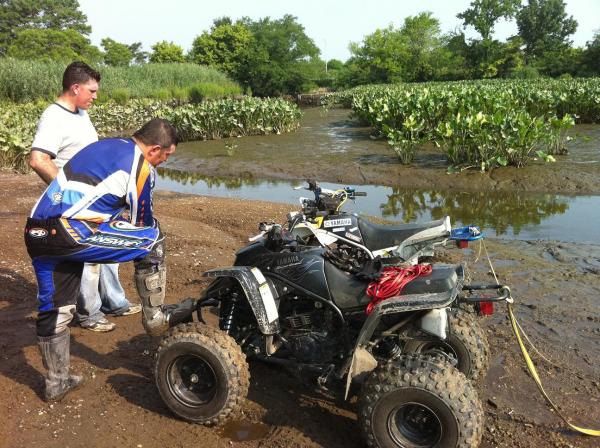 How many Blaster's does it take to pull a river stuck 600lb 4x4 atv out with????  Well, 2 do NOT work, haha...

keep digging!!!