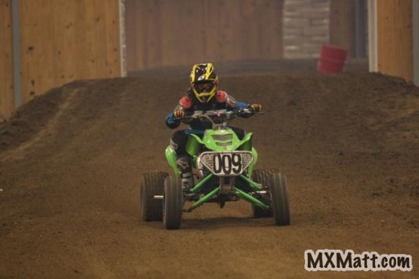 indoorquad099