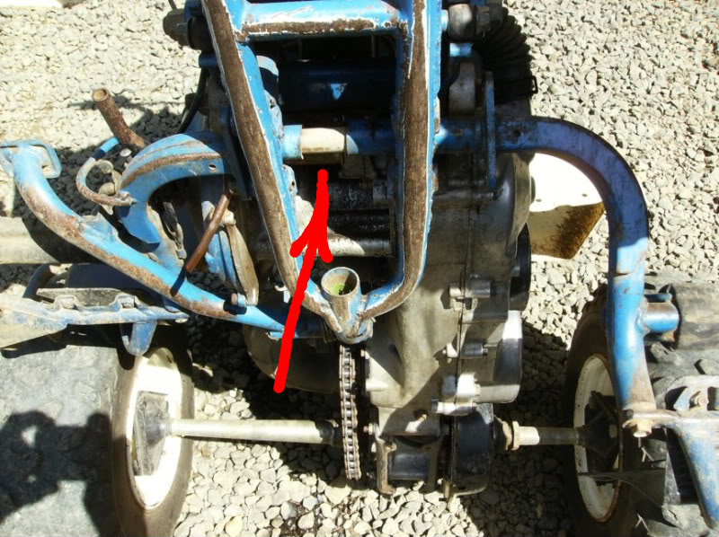 LT80splitfootpegs-1.jpg