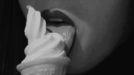 tumblr_m1ppjmR3Zl1r3a6jho1_500.gif