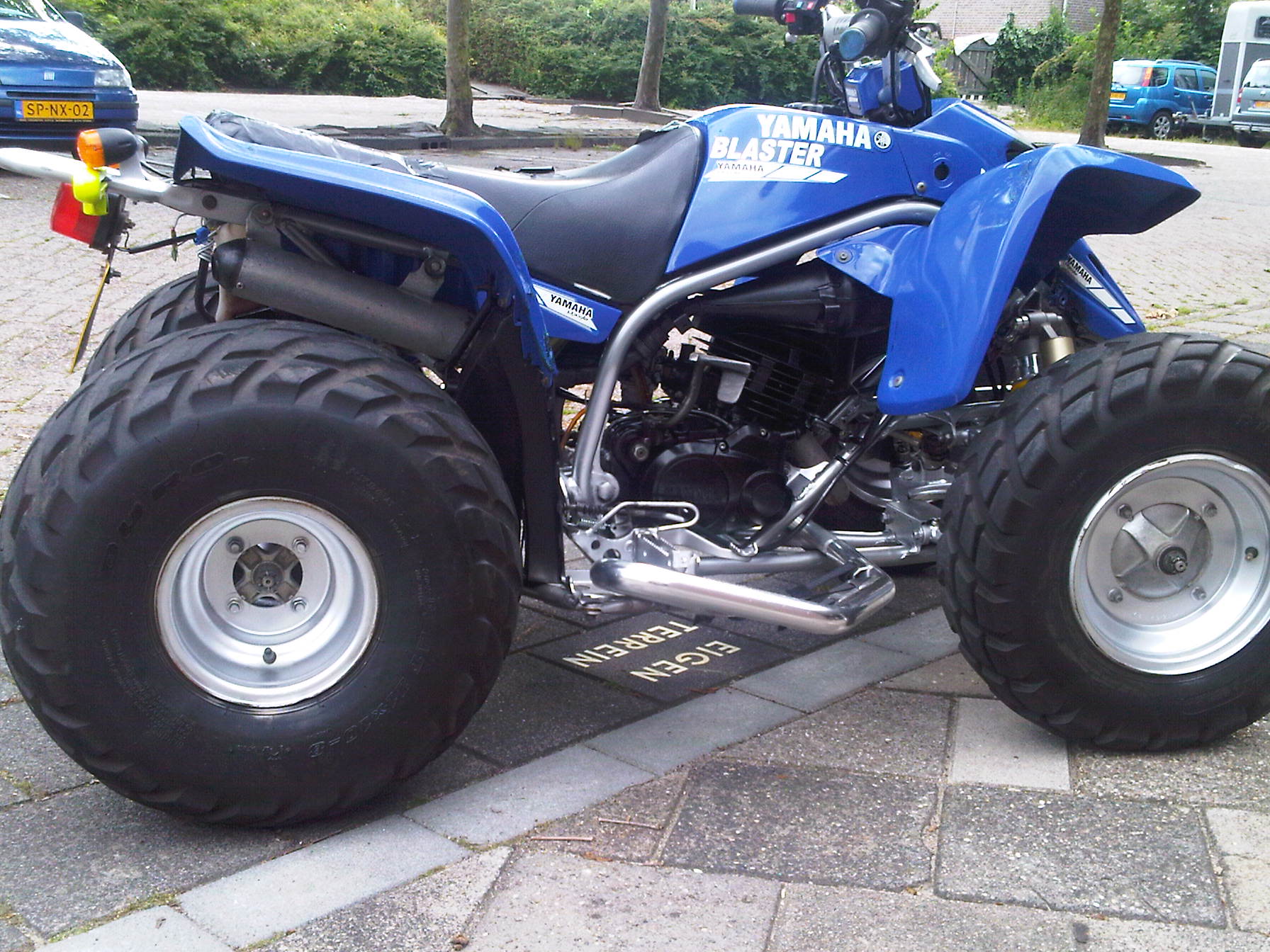 img00212201106201637.jpg