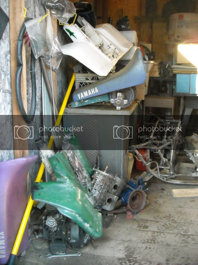 blasterpartsmore023.jpg