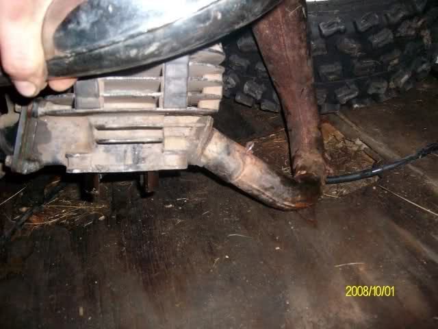 2a0eqt0.jpg