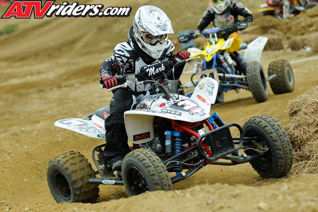 05-ethan-pearson-cobra-90-atv-leading.jpg